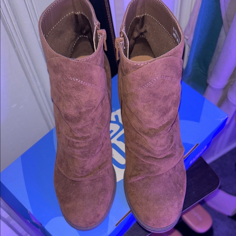 Universal Thread Brown Suede Ankle Booties